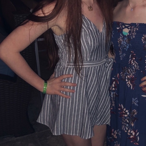 Striped Romper - Picture 4 of 4